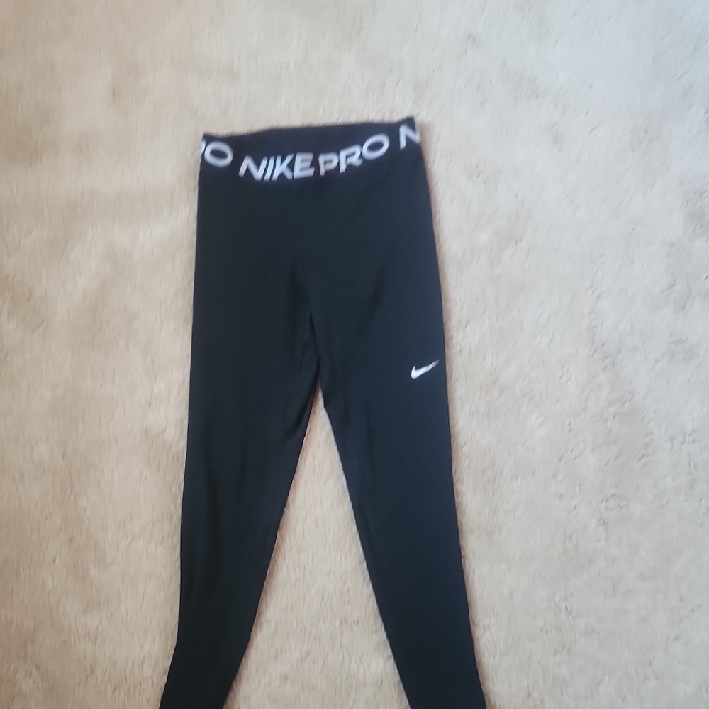 Nike Women's Pro Mid-Rise Mesh-Paneled Leggings, Size: Small Color: Black